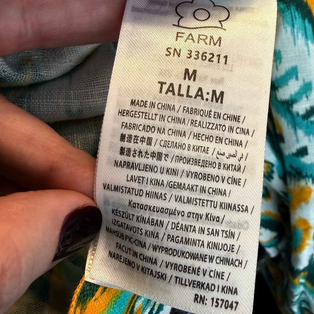 Farm Rio Tropical Tapestry Boho Linen Resort Romper size M NWT - Picture 6 of 7